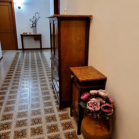 Casa Anselmo Guest House Pagani Eksteriør bilde